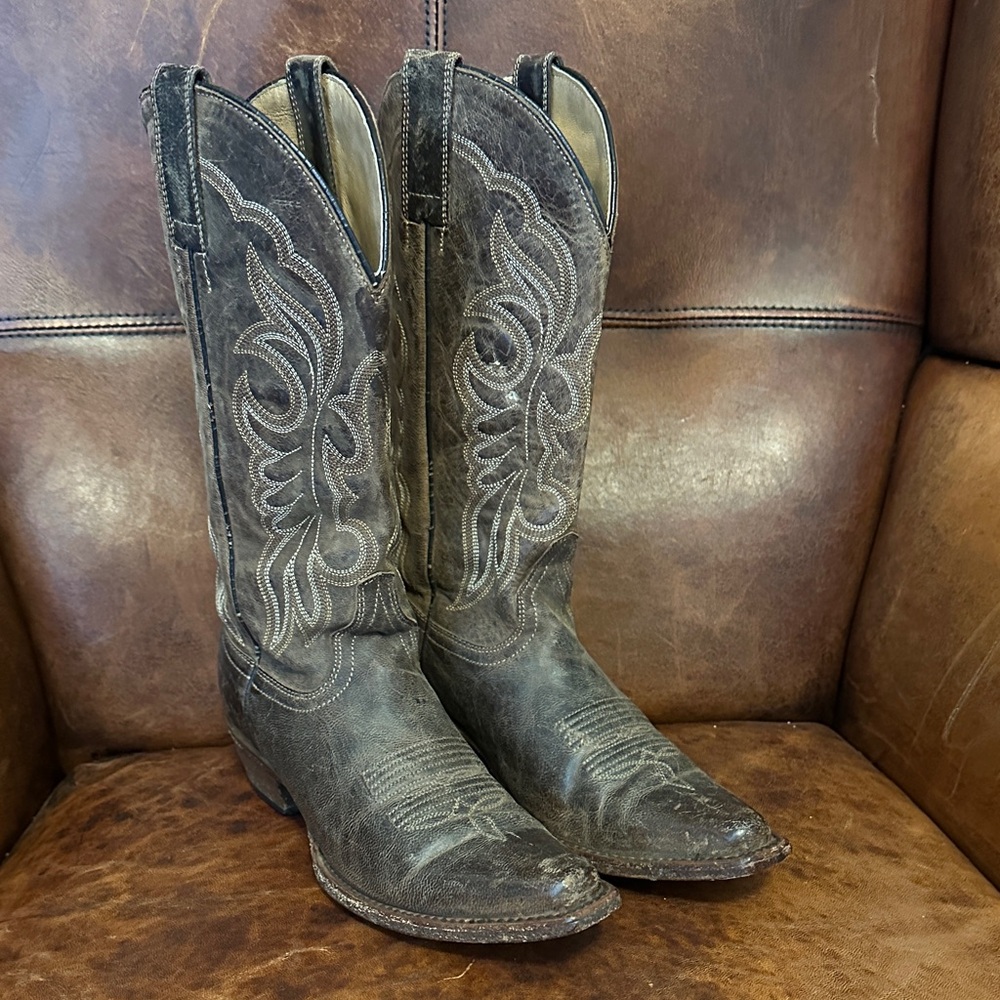 Shyanne Western Snip Toe Leather Boots Women’s 6